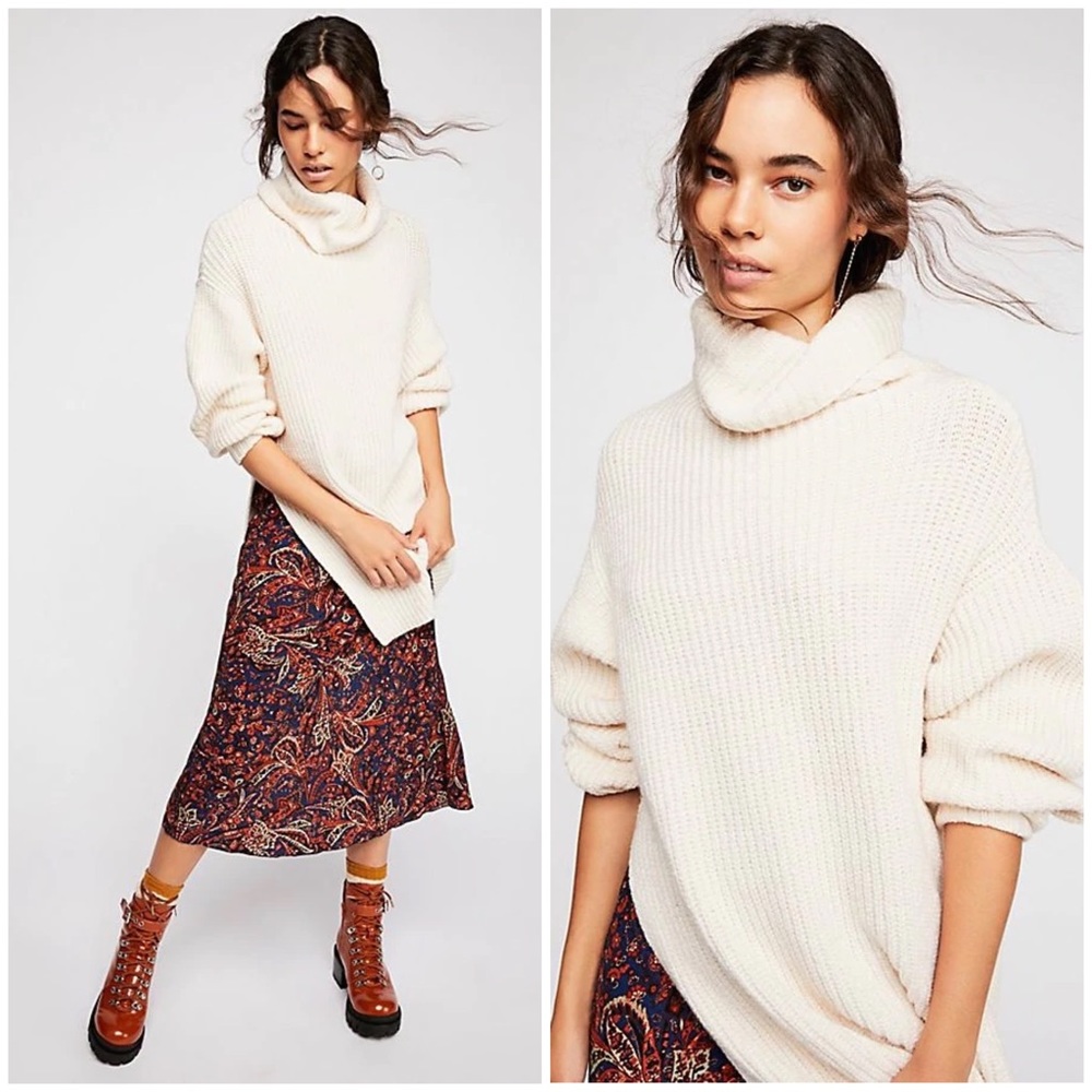 FREE PEOPLE Cream Eleven Oversized Ribbed Turtleneck Tunic Sweater